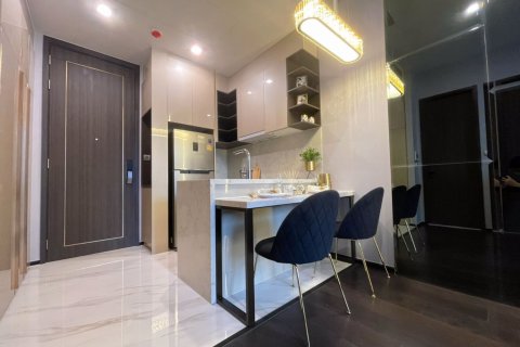 Condo in Watthana, Bangkok, Thailand, 1 bedroom № 47829 - photo 3