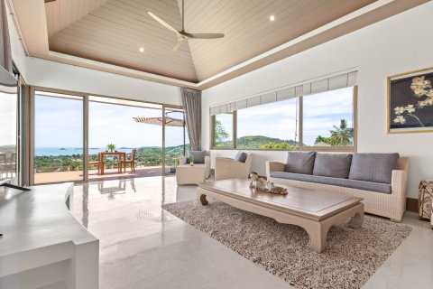 Casa de 5 dormitorios en Ko Samui, Tailandia № 170380 - foto 3