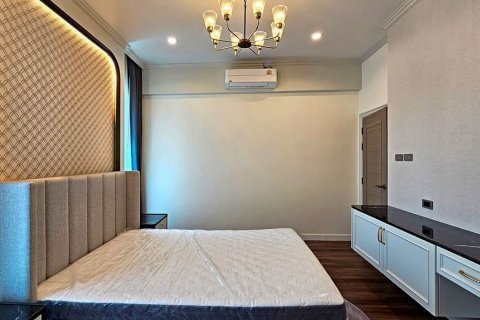 Chalet de 4 dormitorios en Chiang Mai, Tailandia № 170378 - foto 30