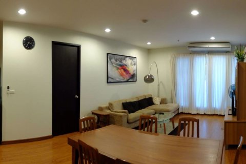Condo à Khlong Toei, Bangkok, Thaïlande, 3 chambres № 47765 - photo 2