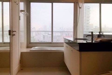 Eigentumswohnung in Watthana, Bangkok, Thailand, 2 Schlafzimmer  № 47766 - Foto 2