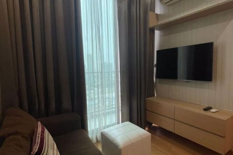 Condominio de 1 dormitorio en Watthana, Bangkok, Tailandia № 47767 - foto 3