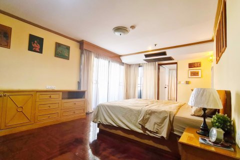 Eigentumswohnung in Watthana, Bangkok, Thailand, 2 Schlafzimmer  № 47770 - Foto 11