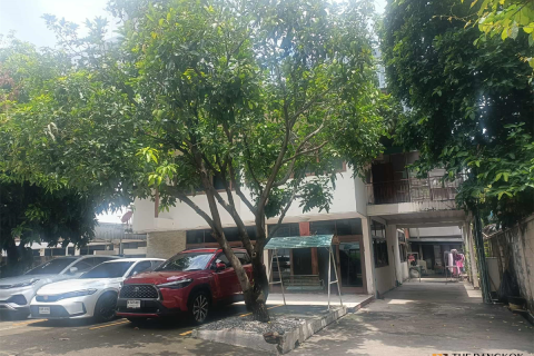 Casa de 6 dormitorios en Bangkok, Tailandia № 190284 - foto 7