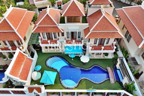 Casa de 4 dormitorios en Pattaya, Tailandia № 233459 - foto 26