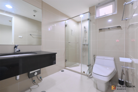 Condominio de 3 dormitorios en Bangkok, Tailandia № 184699 - foto 9