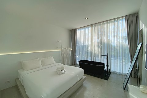 Chalet de 4 dormitorios en Hua Hin, Tailandia № 168278 - foto 28