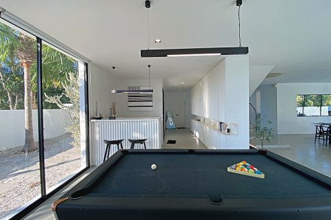 Chalet de 4 dormitorios en Hua Hin, Tailandia № 168278 - foto 18