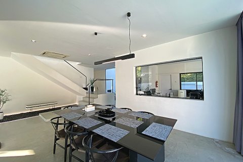 Chalet de 4 dormitorios en Hua Hin, Tailandia № 168278 - foto 17