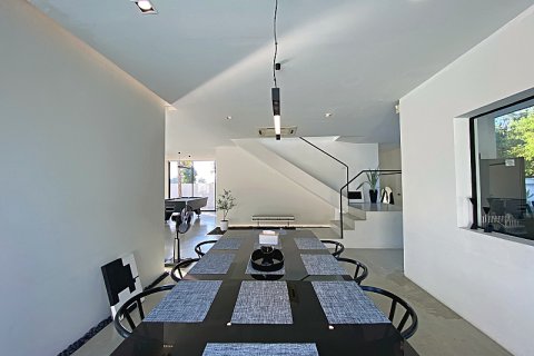 Chalet de 4 dormitorios en Hua Hin, Tailandia № 168278 - foto 16