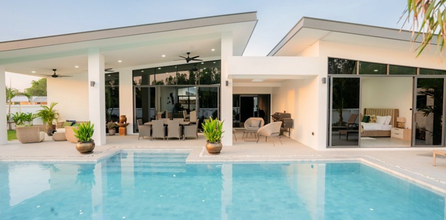 Chalet de 4 dormitorios en Hua Hin, Tailandia № 168312