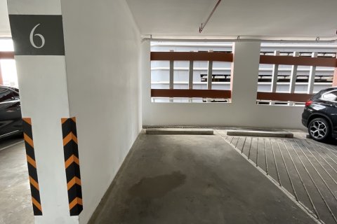 Condo in Ratchathewi, Bangkok, Thailand, 2 bedrooms  № 201086 - photo 3