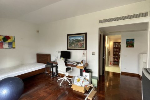 Reihenhaus in Watthana, Bangkok, Thailand 4 Schlafzimmer № 201088 - Foto 2