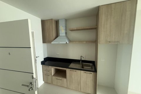 Студия в кондо в Кату, Таиланд № 172078 - фото 2