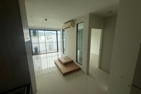Studio in the Condo in Kathu, Thailand № 172078