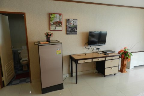 Studio in the Condo in Pattaya, Thailand  № 172074 - photo 6