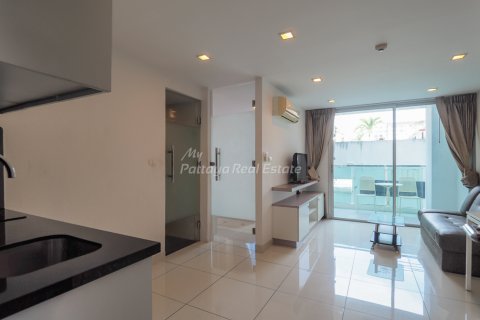 Condo in Pattaya, Thailand, 1 bedroom  № 205228