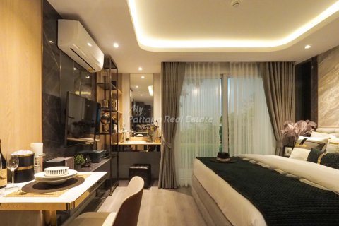 Estudio en el condominio en Bang Lamung, Tailandia № 205225 - foto 4