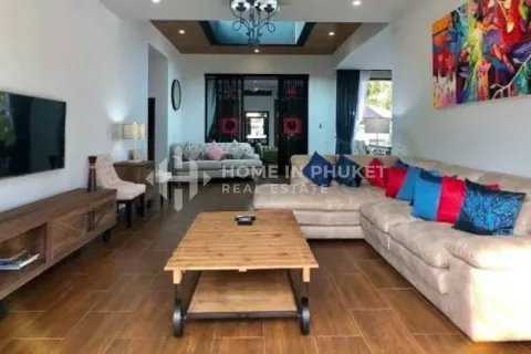 Casa de 3 dormitorios en Nai Harn Beach, Tailandia № 154554 - foto 5