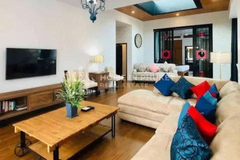 Casa de 3 dormitorios en Nai Harn Beach, Tailandia № 154554 - foto 4