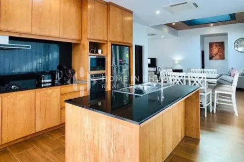 Casa de 3 dormitorios en Nai Harn Beach, Tailandia № 154554 - foto 6