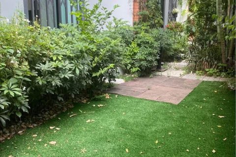 Condo à Bangkok, Thaïlande, 2 chambres  № 154555
