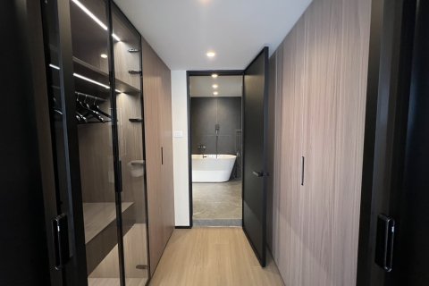 Condominio de 2 dormitorios en Bangkok, Tailandia № 154556 - foto 16