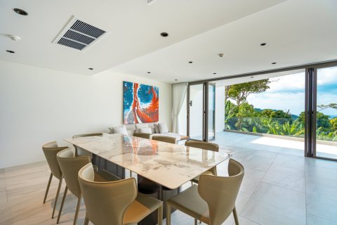 Eigentumswohnung in Patong, Thailand, 3 Schlafzimmer  № 174019