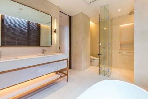 Condominio de 2 dormitorios en Pathum Wan, Bangkok, Tailandia № 133692 - foto 22