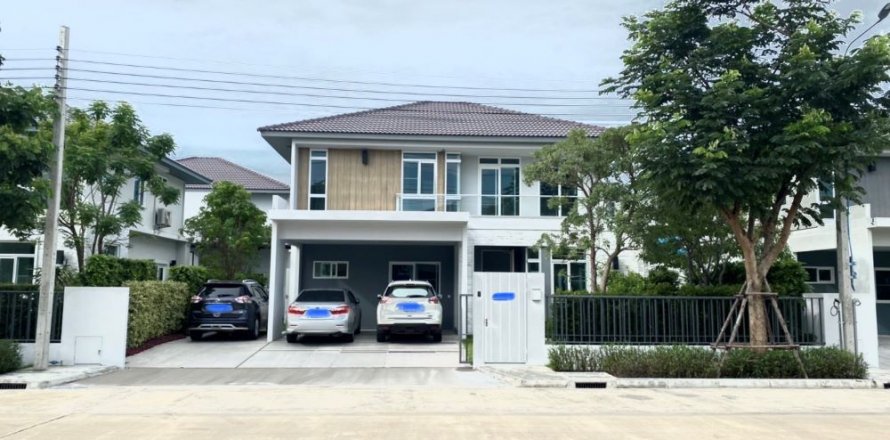 Chalet de 4 dormitorios en Bang Na, Bangkok, Tailandia № 133693