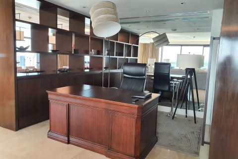Condominio de 4 dormitorios en Pathum Wan, Bangkok, Tailandia № 133649 - foto 3