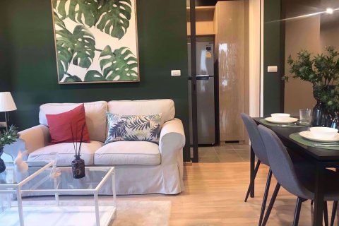 Condo à Bangkok, Thaïlande, 2 chambres à The Base Garden Rama 9  № 111372