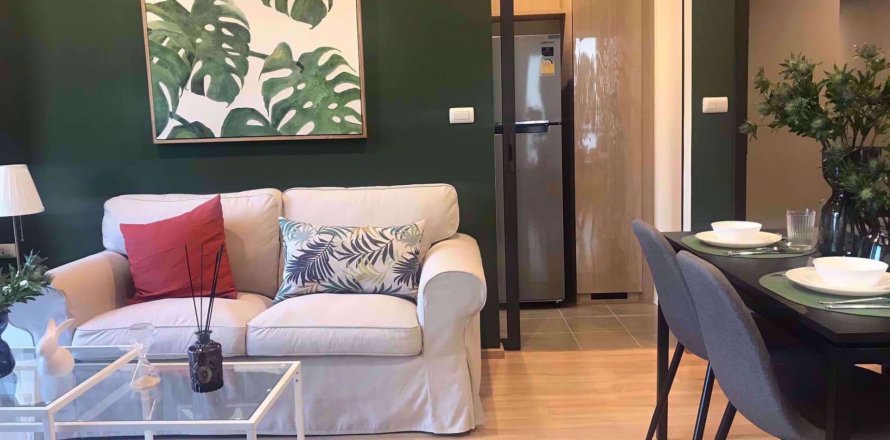 Condo in Bangkok, Thailand, 2 bedrooms in The Base Garden Rama 9  № 111372