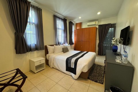 Chalet de 4 dormitorios en Cha-am, Tailandia № 138242 - foto 26