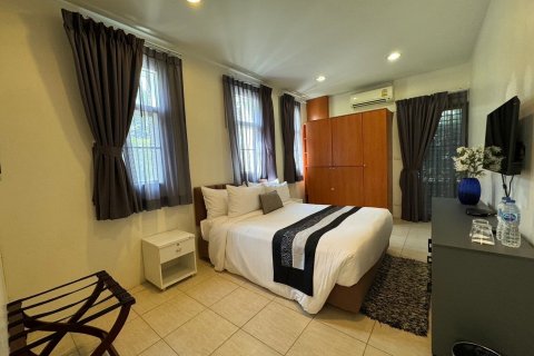 Chalet de 4 dormitorios en Cha-am, Tailandia № 138242 - foto 25