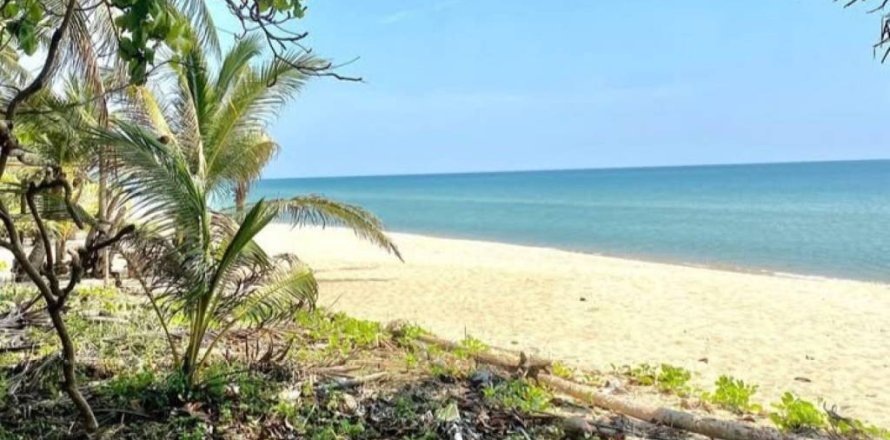 Terreno en Prachuap Khiri Khan, Tailandia № 146999