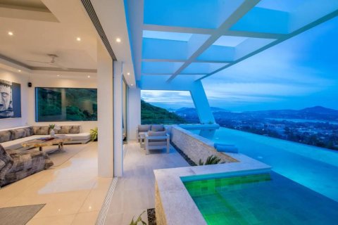 Chalet de 3 dormitorios en Surat Thani, Tailandia № 146997 - foto 4