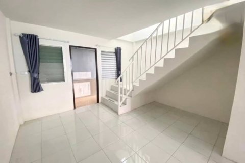 Casa de 2 dormitorios en Pattaya, Tailandia № 205387 - foto 4