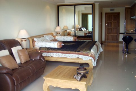 Estudio en el condominio en Jomtien Beach, Pattaya, Tailandia № 204054 - foto 8