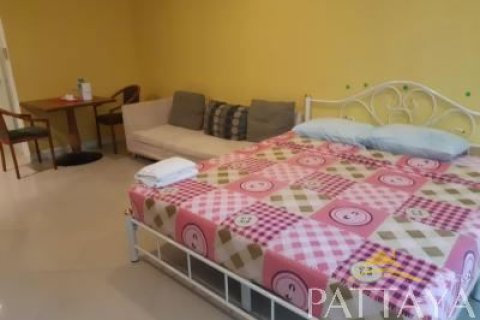 Condominio de 1 dormitorio en Jomtien Beach, Pattaya, Tailandia № 204048 - foto 2
