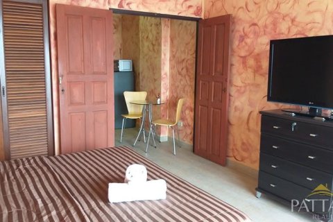 Estudio en el condominio en Pattaya, Tailandia № 204051 - foto 2