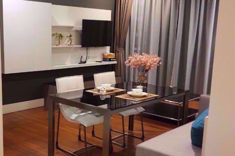 Sobre plano Bright Sukhumvit 24 en Bangkok, Tailandia № 36707 - foto 4