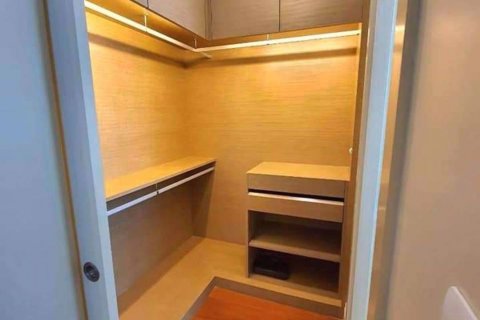 Sobre plano Bright Sukhumvit 24 en Bangkok, Tailandia № 36707 - foto 7