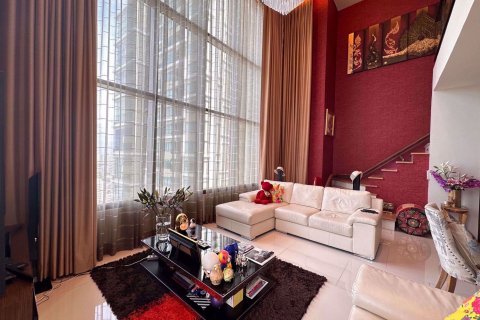 Duplex in The Emporio Place, Bangkok, Thailand 2 bedrooms № 70730