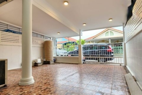 Casa de 2 dormitorios en Pattaya, Tailandia № 205400 - foto 16