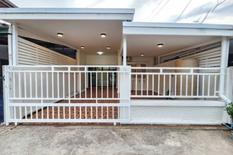 House in Pattaya, Thailand 2 bedrooms № 205400