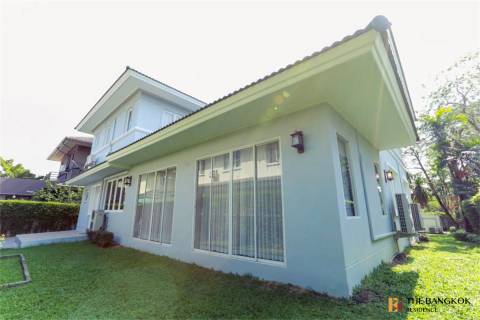 Casa de 4 dormitorios en Bangkok, Tailandia № 189157 - foto 4