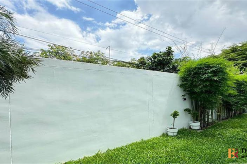 Casa de 6 dormitorios en Bangkok, Tailandia № 189160 - foto 6
