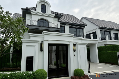 Haus in Bangkok, Thailand 4 Schlafzimmer № 189159 - Foto 5