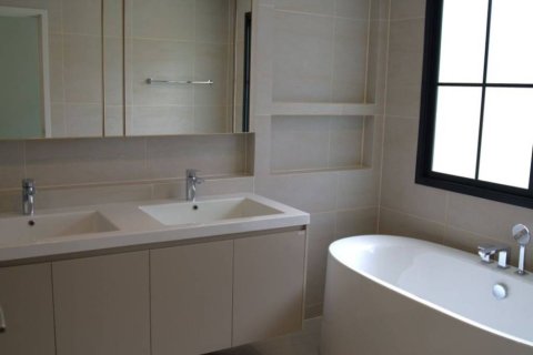 Casa de 4 dormitorios en Phuket, Tailandia № 172729 - foto 9